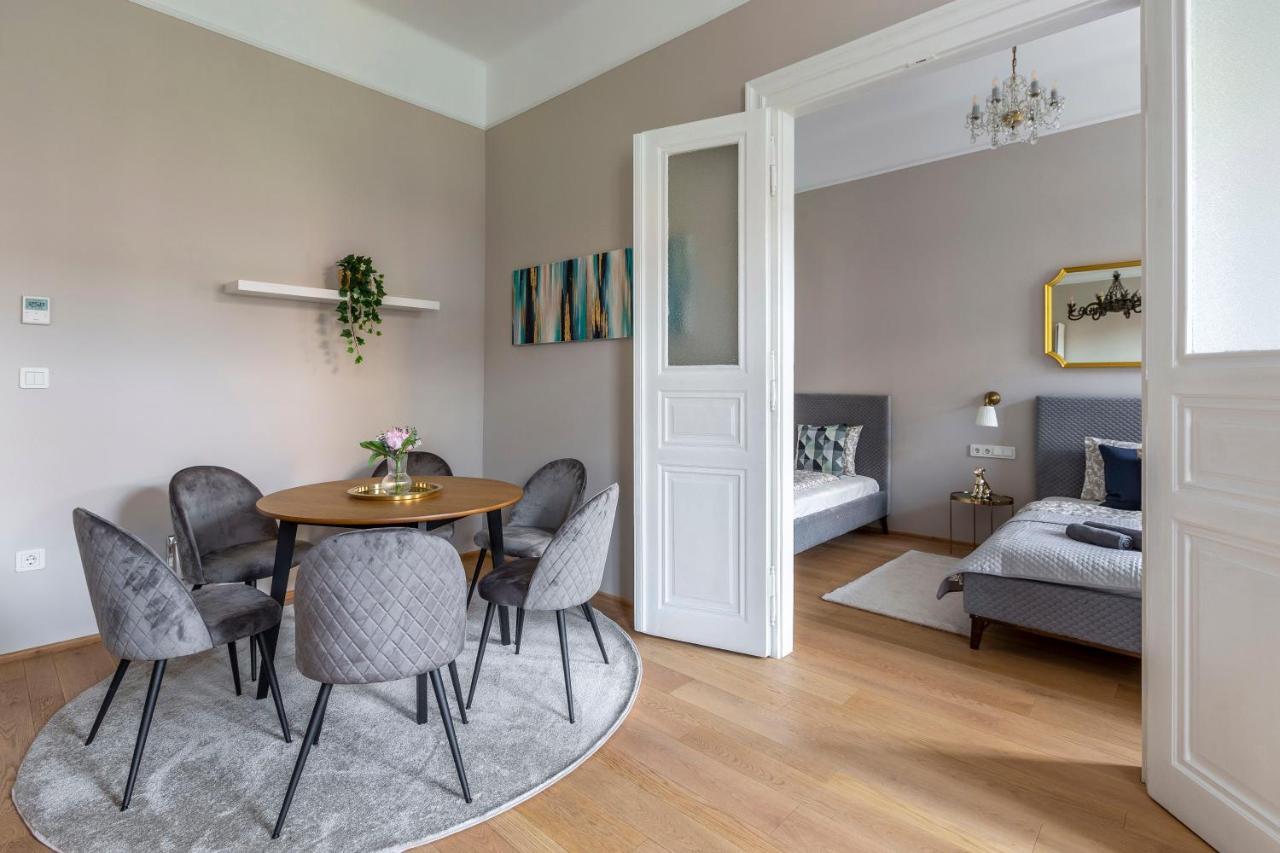 Luxury Elizabeth Residence Next To The New York Cafe بودابست المظهر الخارجي الصورة