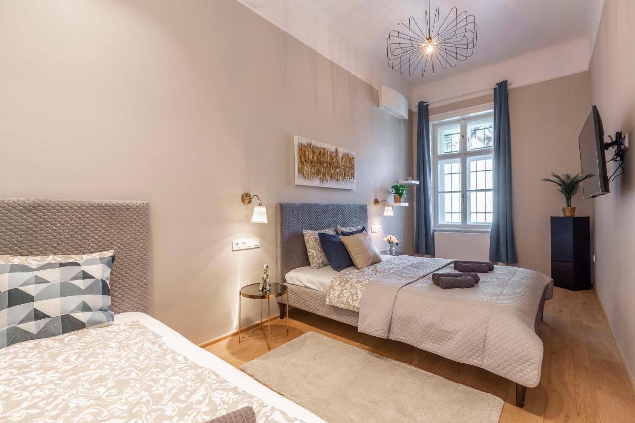 Luxury Elizabeth Residence Next To The New York Cafe بودابست المظهر الخارجي الصورة