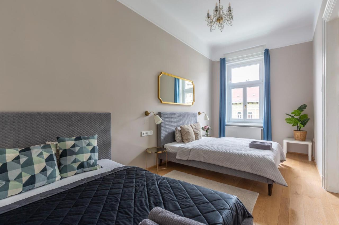 Luxury Elizabeth Residence Next To The New York Cafe بودابست المظهر الخارجي الصورة